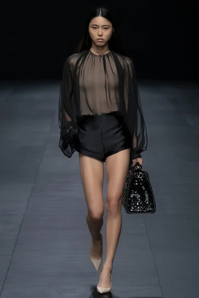 Look 55